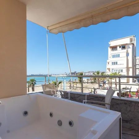 Luxurious Flat Hot Tub Sea View Apartment Durres